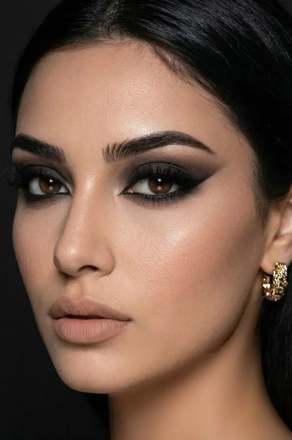 Smoky makeup look 3