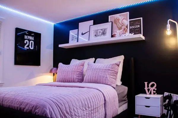 Sporty style bedroom decor for girls 23