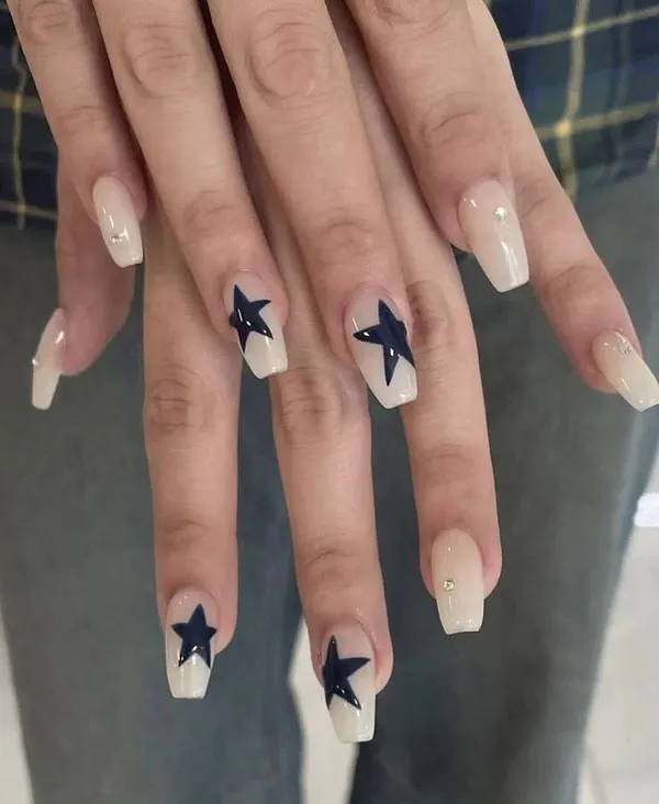 Star nail design 13