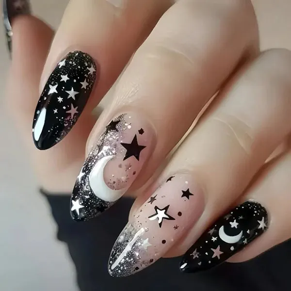 Star nail design 18