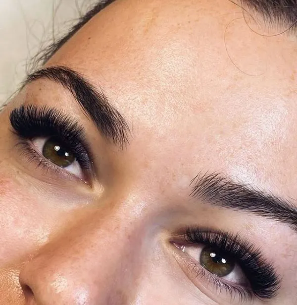 Strip lashes 1