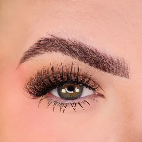 Strip lashes 11