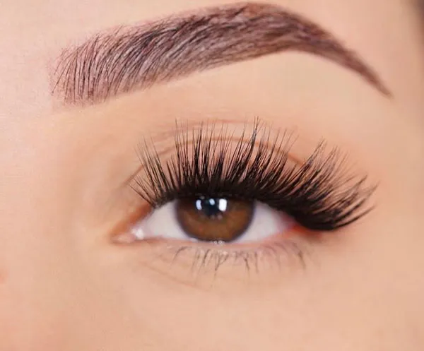 Strip lashes 16
