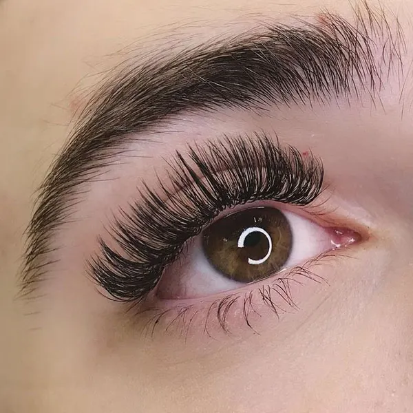 Strip lashes 8