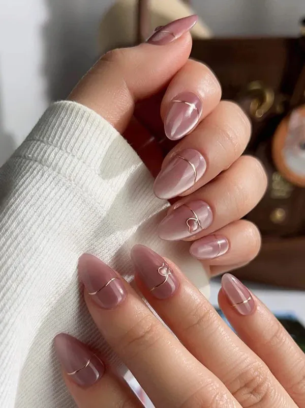 Stylish artificial nails for girls 19