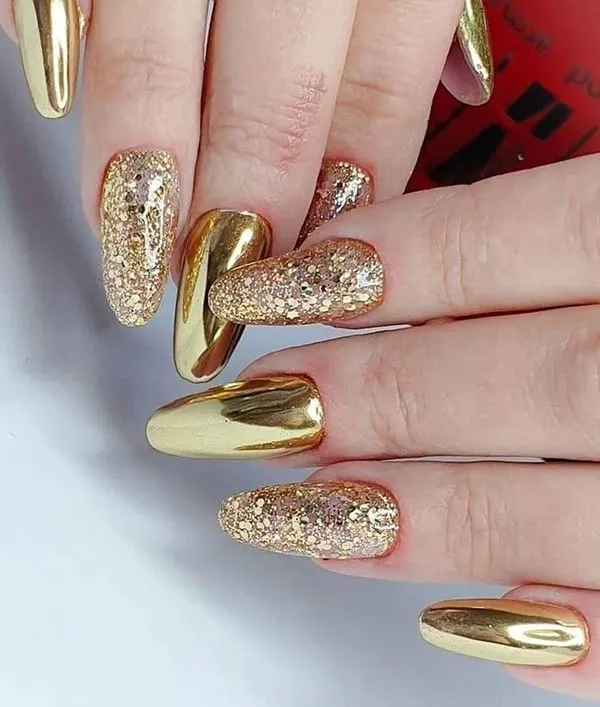 Stylish artificial nails for girls 29