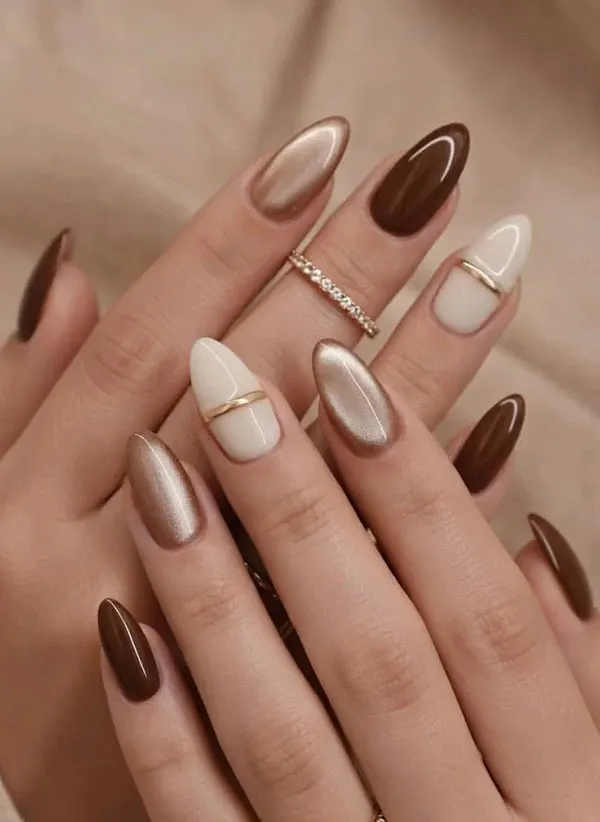 Stylish artificial nails for girls 6