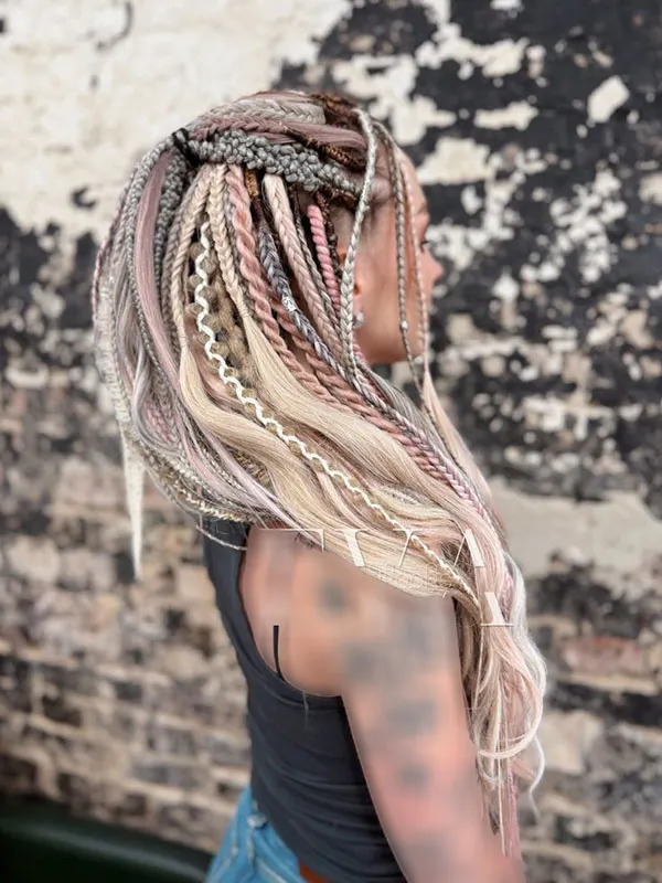 Types of hair braiding with hair extensions 11