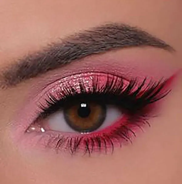 Under eye shadow 32