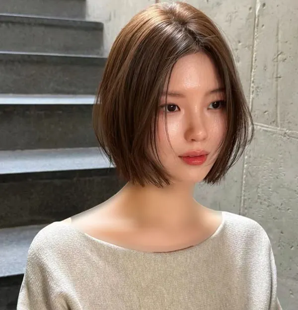 Womens short haircut 3