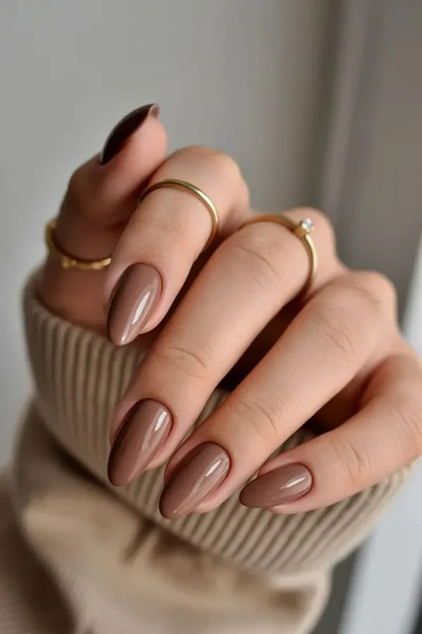 Brown nail design 5