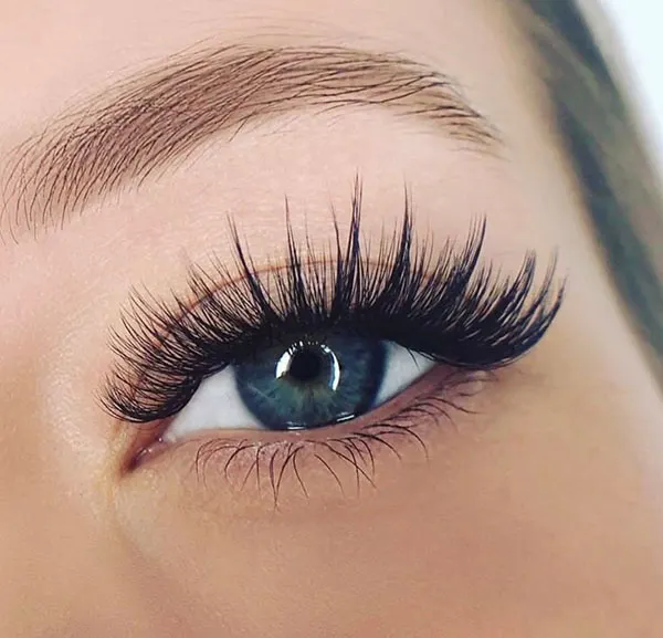 Classic Eyelash Extensions 31