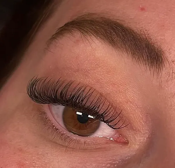 Classic Eyelash Extensions 4