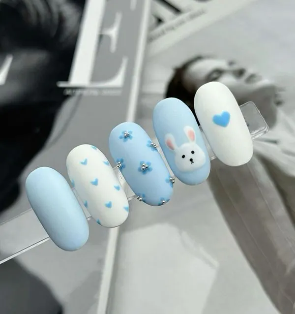 Cute nail designs trending this year 22