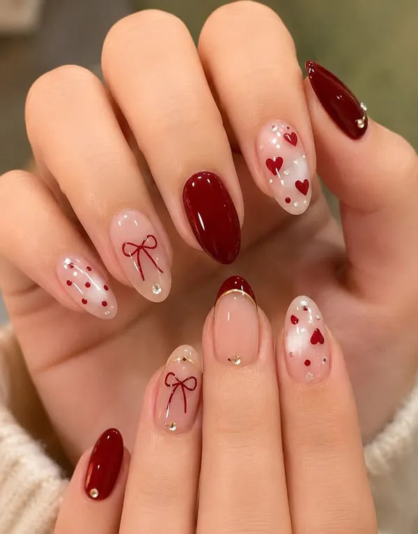 Cute nail designs trending this year 26