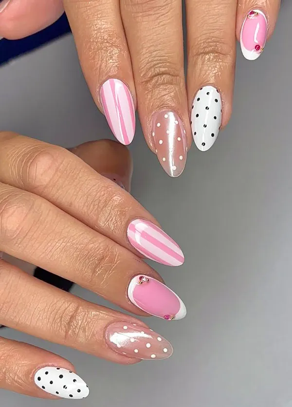 Cute nail designs trending this year 30
