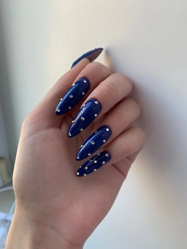 Dark and light blue nail designs 11