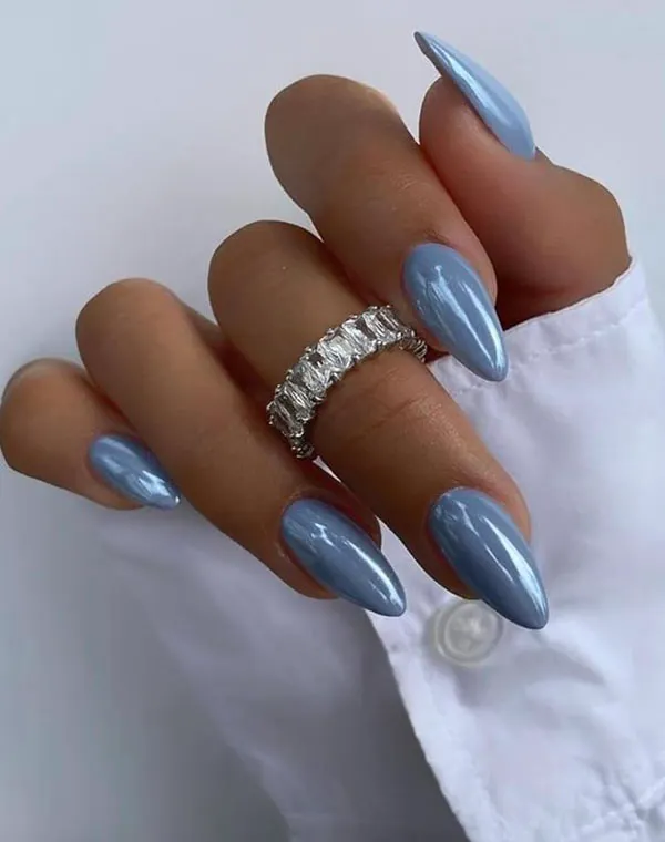 Dark and light blue nail designs 16