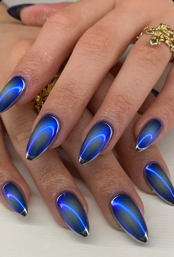 Dark and light blue nail designs 24