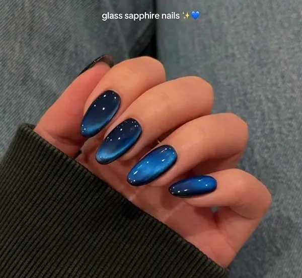 Dark and light blue nail designs 8