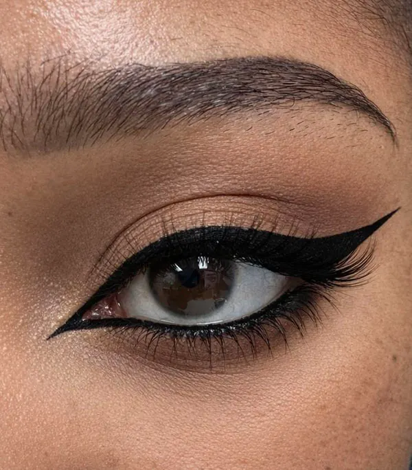 Egyptian style eyeliner 12