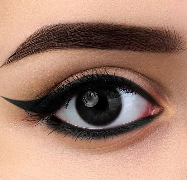 Egyptian style eyeliner 21