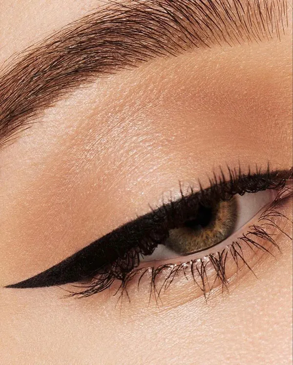Egyptian style eyeliner 30