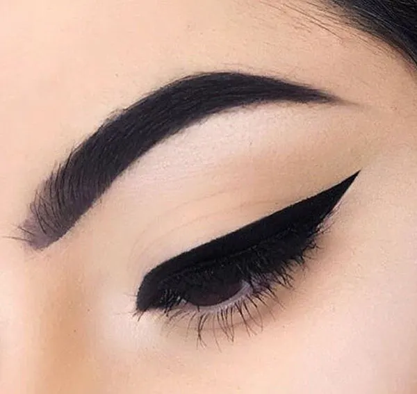 Egyptian style eyeliner 6