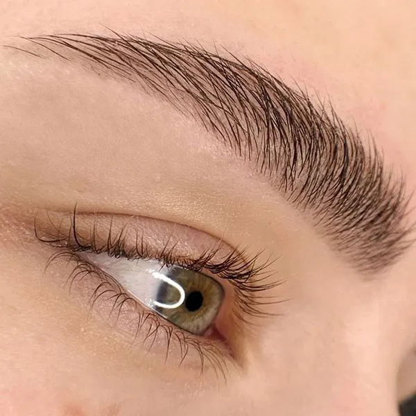 آموزش لیفت ابرو ترند 2026؛ بهترین روش برای داشتن ابروهای لیفتشده و طبیعی! 22 Eyebrow lift training 14