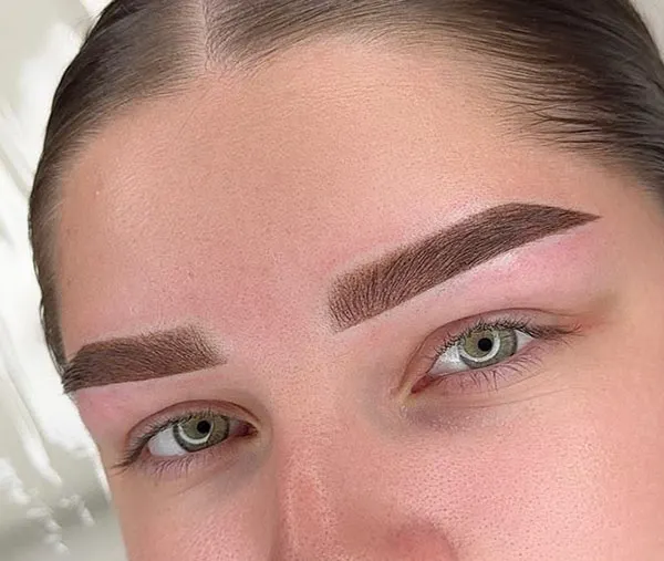 33 مدل برداشتن ابرو دخترانه؛ از ابروی صاف تا قوسدار! 13 Eyebrow removal model 10