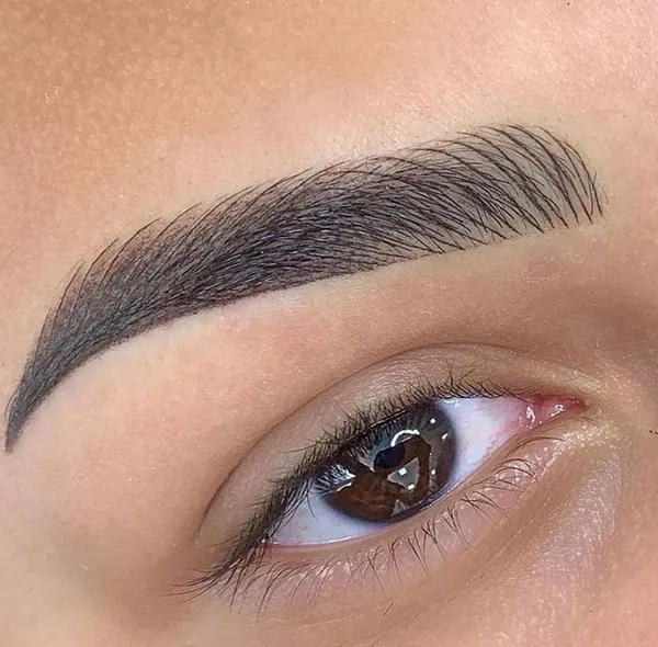 33 مدل برداشتن ابرو دخترانه؛ از ابروی صاف تا قوسدار! 21 Eyebrow removal model 17