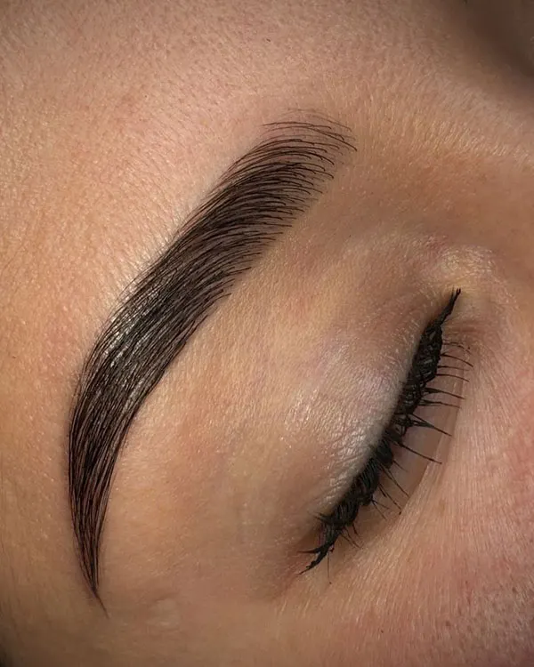 33 مدل برداشتن ابرو دخترانه؛ از ابروی صاف تا قوسدار! 30 Eyebrow removal model 25