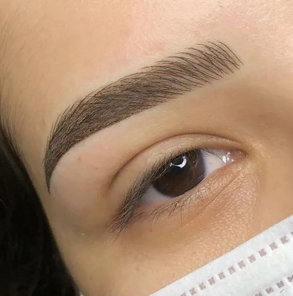 33 مدل برداشتن ابرو دخترانه؛ از ابروی صاف تا قوسدار! 12 Eyebrow removal model 9