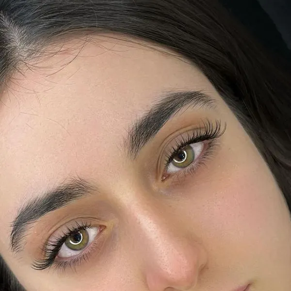 Eyelash extension model 13