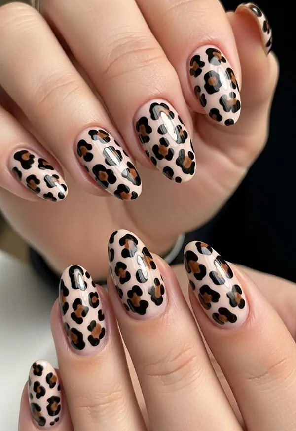 Gel nail polish 18