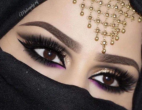 Heavy Arabic eye makeup 5