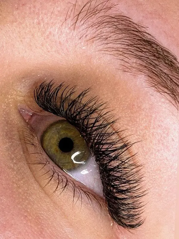 How to Apply False Eyelashes 26