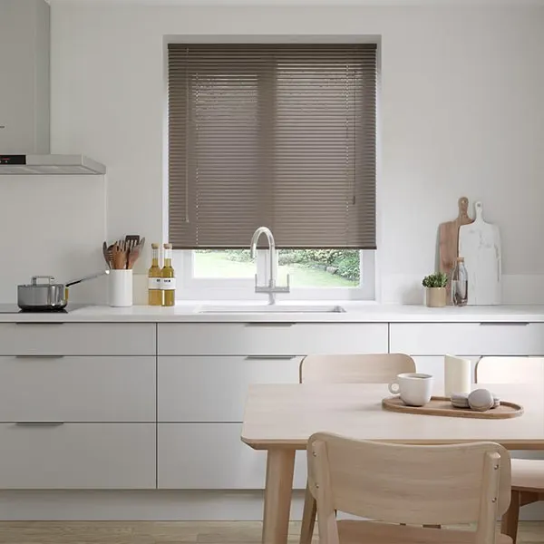 Kitchen Venetian blinds 1