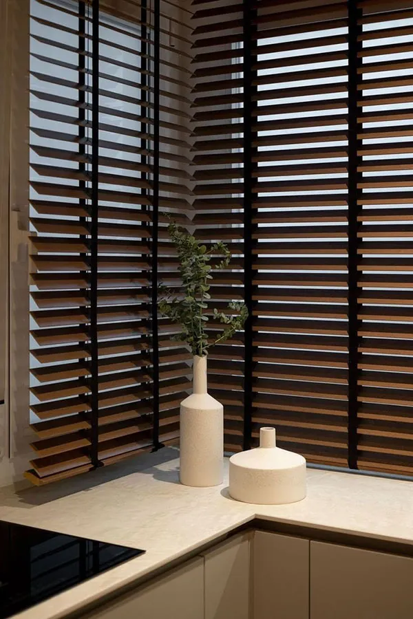 Kitchen Venetian blinds 19
