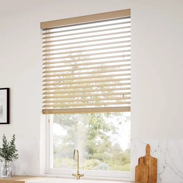 Kitchen Venetian blinds 25