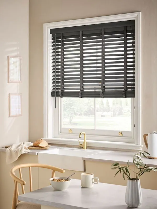 Kitchen Venetian blinds 30