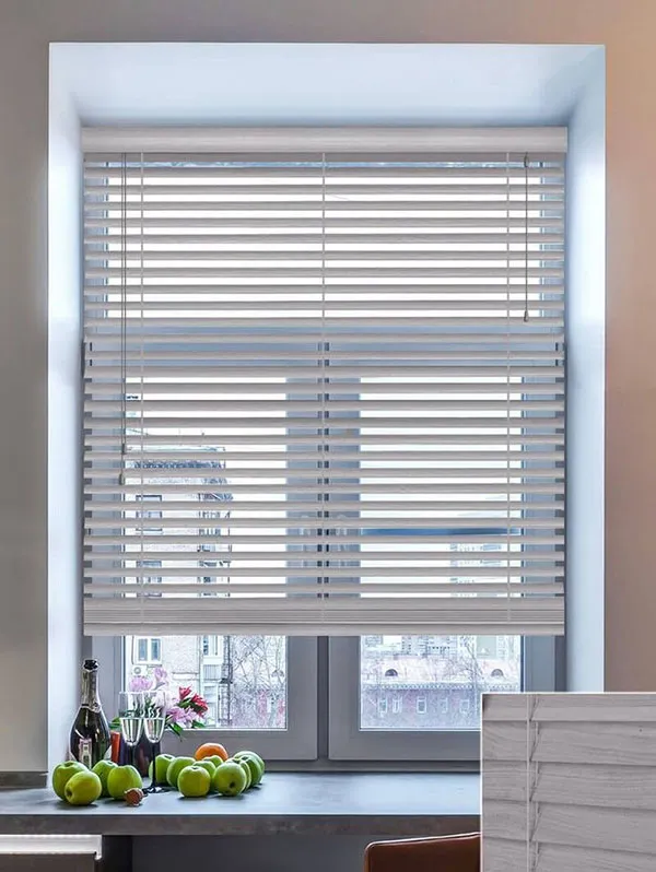 Kitchen Venetian blinds 4