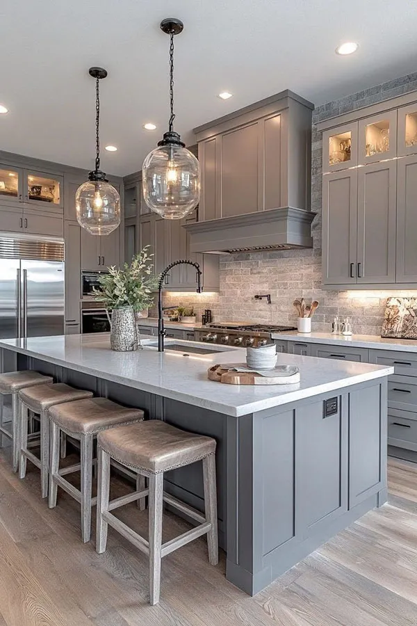 Kitchen island photo 10