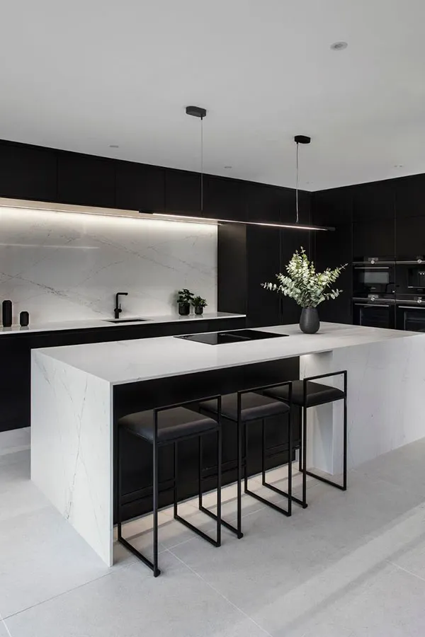 Kitchen island photo 18