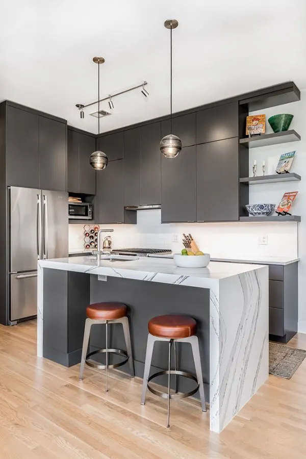 Kitchen island photo 26