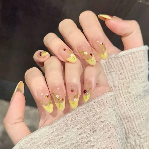 جدیدترین مدل ناخن کره ای پینترست؛ کیوت، مینیمال و ترند 2026 13 Korean nail designs from Pinterest 10