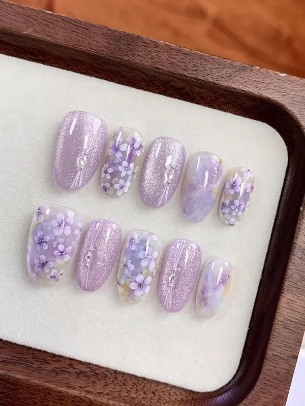 Lilac nail design 1