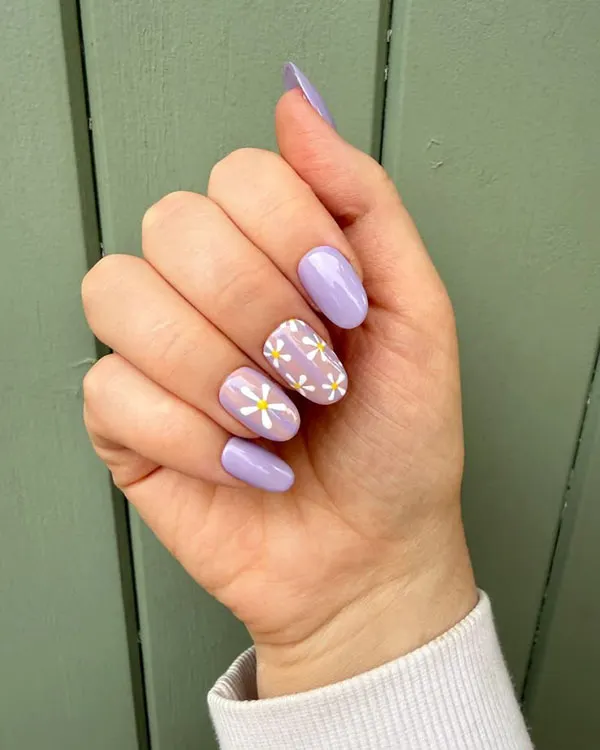 Lilac nail design 22