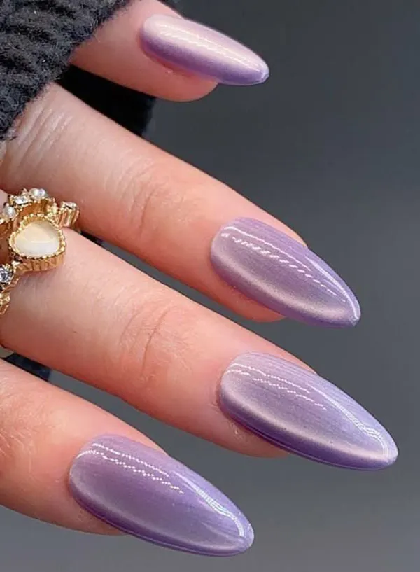 Lilac nail design 28