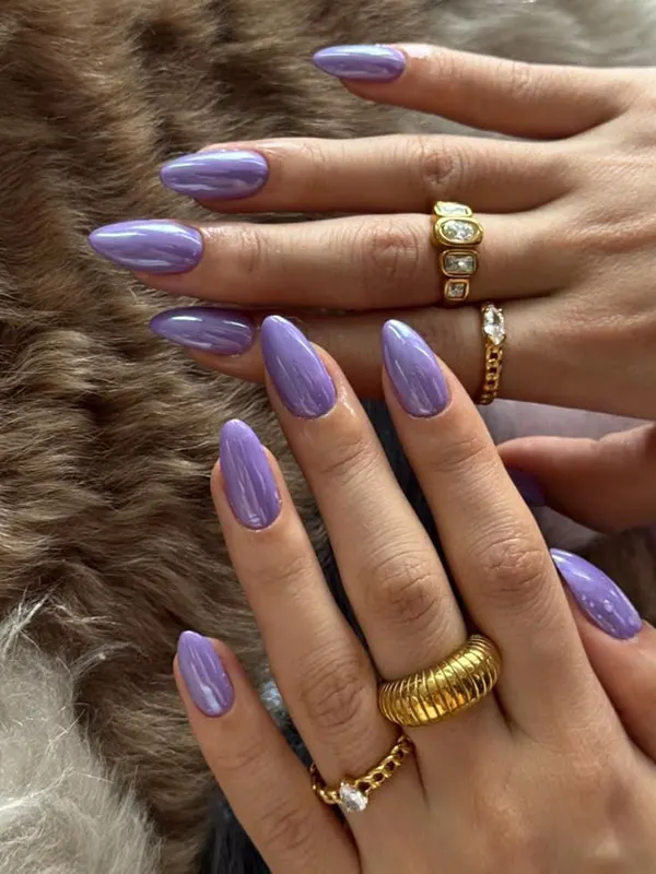 Lilac nail design 4
